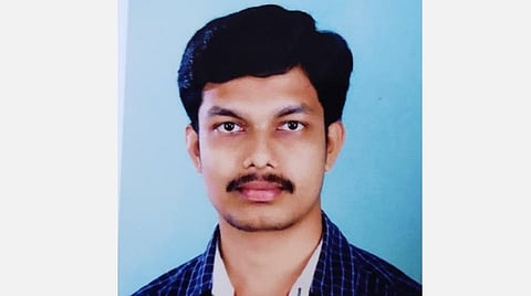 ஆசிரியர் கே.பி.தயானந்த்