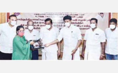 ‘உங்கள் தொகுதியில் முதல்வர்’ திட்டத்தின் கீழ் திருச்சி மாவட்டத்தில் இதுவரை 1,142 மனுக்களுக்கு தீர்வு