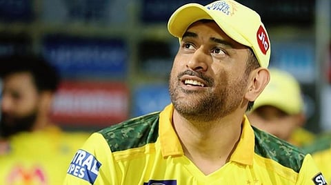 நெட்டிசன் நோட்ஸ்: தல தோனி பிறந்த நாள்