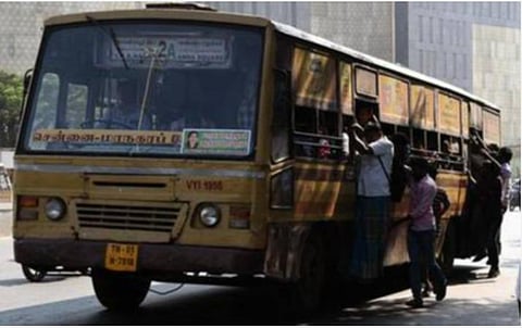 போக்குவரத்து தொழிலாளர்களின் புதிய ஊதிய ஒப்பந்தம் தொடர்பாக விரைவில் பேசி தீர்வுகாண வேண்டும்: ஏஐடியுசி தொழிற்சங்கம் வலியுறுத்தல்