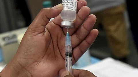 சிறுவருக்கு விரைவில் கரோனா தடுப்பூசி: மத்திய அரசு தகவல்