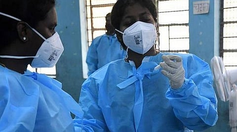 117 நாட்களில் குறைவு; கரோனா தொற்றுக்கு சிகிச்சை பெறுவோர் எண்ணிக்கை 4,06,130