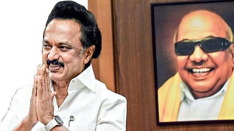 சிறப்பாக ஆட்சி செய்கிறார் ஸ்டாலின்: அதிமுக முன்னாள் எம்பி பாராட்டு