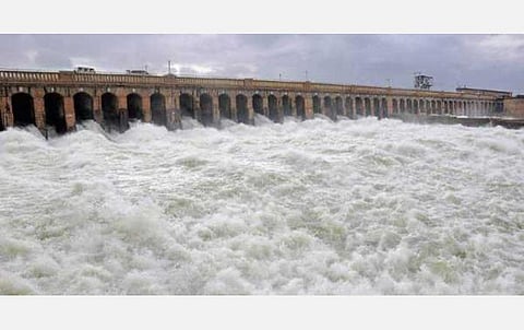 கோதாவரி நதியில் வெள்ளப்பெருக்கு: தாழ்வான பகுதிகள் நீரில் மூழ்கின