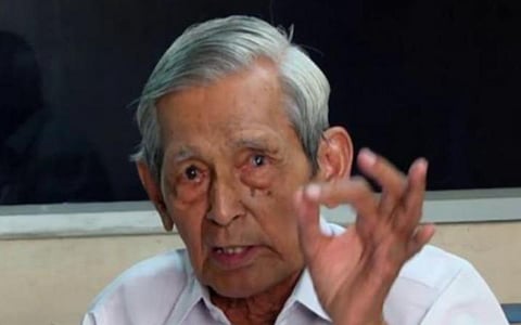 முதல்வர் உட்பட தலைவர்கள் இரங்கல்: முதுபெரும் தமிழறிஞர் இளங்குமரனார் உடல் மதுரையில் அரசு மரியாதையுடன் அடக்கம்