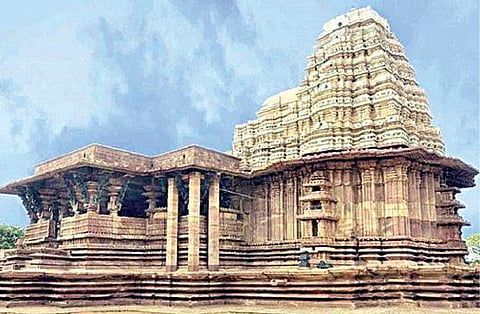 உலக பாரம்பரிய சின்னமாக அறிவிக்கப்பட்டுள்ள வாரங்கல் ராமப்பா கோயில்.