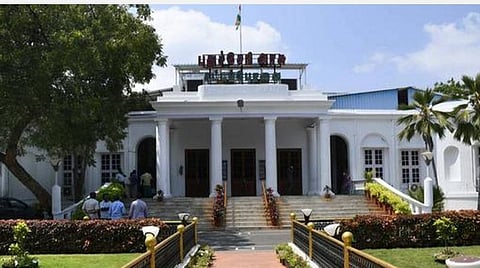 புதுச்சேரியில் தொகுதி வாரியாக ரேஷன் அட்டை புதுப்பித்தல் மேளா; இடைத்தரகர்கள் மீது போலீஸ் நடவடிக்கை: அமைச்சர் தகவல்