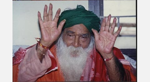 நரசிம்மரின் சுவாதி குணம் அனுமனுக்கு; யோகி ராம்சுரத்குமாரின் கரங்களில் விசிறி! உங்கள் நட்சத்திரங்கள்...வரம் அருளும் தெய்வங்கள் – 21
