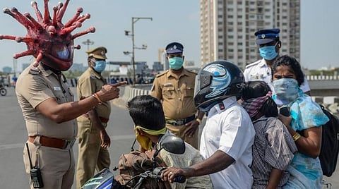 கரோனா விதிமீறல்: சென்னையில் 933 வழக்குகள் பதிவு; 336 வாகனங்கள் பறிமுதல்