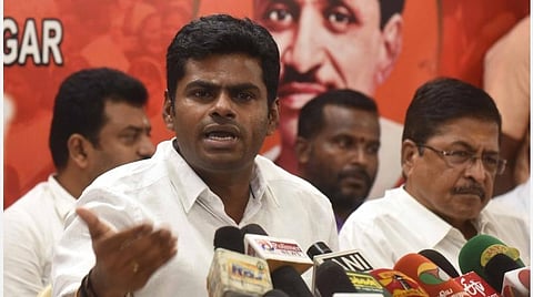 கோவையில் இன்று செய்தியாளர்களைச் சந்தித்த பாஜக மாநிலத் தலைவர் அண்ணாமலை. படம்: ஜெ.மனோகரன்.