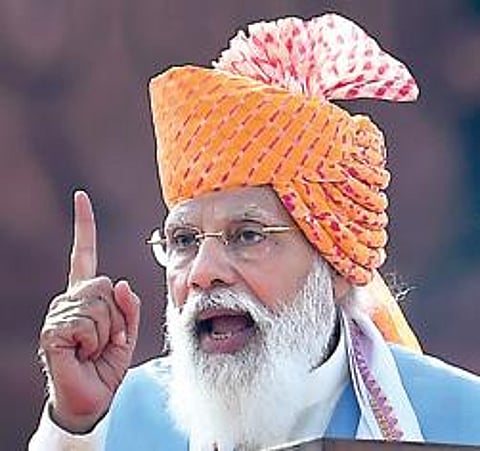 வித்தியாசமான தலைப்பாகை அணிந்த பிரதமர் மோடி