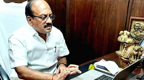 தரமற்ற குடிசை மாற்று வாரிய கட்டிடம்; 2 பொறியாளர்கள் இடைநீக்கம்: அமைச்சர் தா.மோ.அன்பரசன் தகவல்