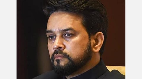 கரோனா 3-வது அலையை எதிர்கொள்ள தயார்: மத்திய தகவல் மற்றும் ஒலிபரப்புத்துறை அமைச்சர் அனுராக் தாக்குர் தகவல்