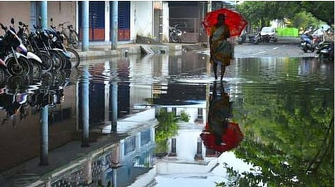 தமிழகத்தில் 4 நாட்களுக்கு கனமழை வாய்ப்பு: வானிலை ஆய்வு மையம்