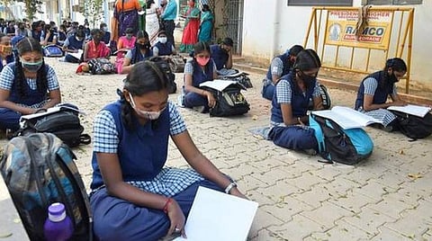 பால.கார்த்திகேயன்