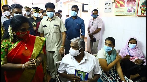 புதுச்சேரியில் எந்தச் சூழலிலும் தடுப்பூசி தட்டுப்பாடு ஏற்பட்டதில்லை: ஆளுநர் தமிழிசை