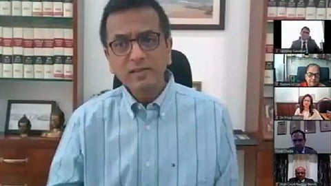 போலி செய்திகள் அதிகரிப்பு: உச்ச நீதிமன்ற நீதிபதி பேச்சு