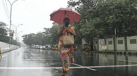 தமிழகம், புதுச்சேரியில் ஓரிரு இடங்களில் 4 நாட்களுக்கு மழை வாய்ப்பு