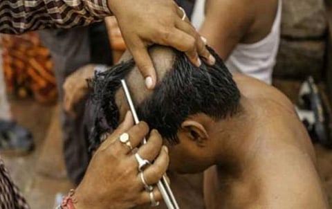 முடி காணிக்கைக்கு கட்டணம் இல்லை என அறிவிப்பு பலகை வைக்க அதிகாரிகளுக்கு உத்தரவு