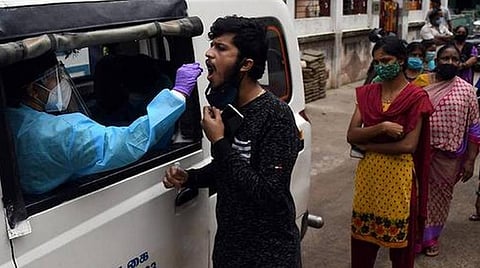 தினசரி கரோனா தொற்று 27,254 ஆக குறைந்தது