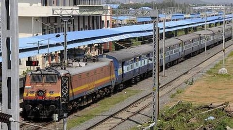 விரைவு ரயில்கள் சேவையில் மாற்றம்
