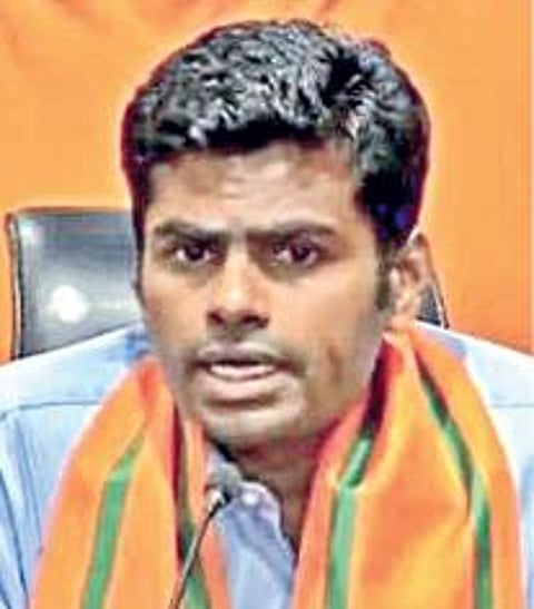 நீட் தேர்வு தொடர்பான ஏ.கே.ராஜன் அறிக்கையில் பயங்கர முரண்பாடுகள்: தமிழக பாஜக தலைவர் அண்ணாமலை குற்றச்சாட்டு