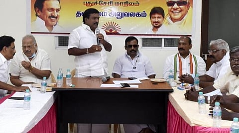 படம் எம். சாம்ராஜ்