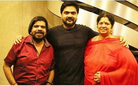 நடிகர் சிம்புவுக்கு எதிராக கட்டப் பஞ்சாயத்து செய்பவர்கள் மீது நடவடிக்கை எடுக்க வேண்டும்: உஷா ராஜேந்தர் புகார்