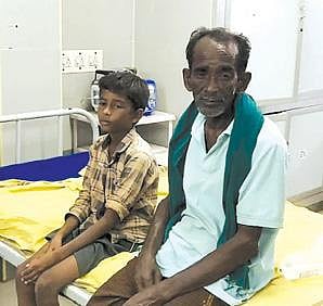 சிவகங்கை அருகே மர்ம பொருள் வெடித்து 3 சிறுவர்கள் காயம்