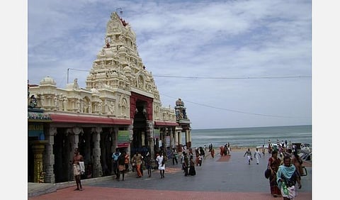திருச்செந்தூர் கந்த சஷ்டி விழா நாளை தொடக்கம்: நவ.9-ம் தேதி கோயிலுக்குள் சூரசம்ஹாரம்