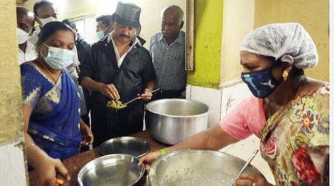 மழை முடியும்வரை அம்மா உணவகத்தில் இலவச உணவு: முதல்வர் ஸ்டாலின் உத்தரவு