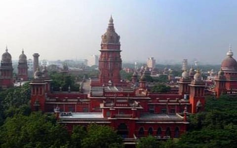 கலைமகள் சபாவை நிர்வகிக்க 3 வாரங்களில் சிறப்பு அதிகாரியை நியமிக்க உயர் நீதிமன்றம் உத்தரவு