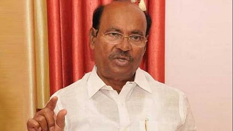 சுமையல்ல... வரம்; பெண் குழந்தைகள் பிறப்பு விகிதத்தை மேம்படுத்த சிறப்புத் திட்டங்கள் தேவை: ராமதாஸ்