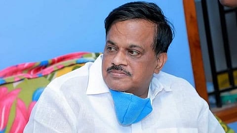 தளவாய்சுந்தரம்