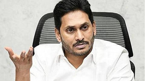 மத்திய அரசின் திட்டங்களுக்கு முதல்வர் ஜெகன் மோகன் பெயர்: விளக்கம் கேட்டு மத்திய அமைச்சர் கடிதம்