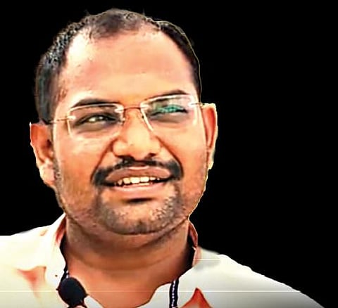 ஒயில் கும்மி ஆடலாமா?
