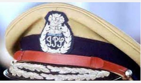 கள்ளக்குறிச்சி மாவட்ட எஸ்.பி. உட்பட ஐபிஎஸ் அதிகாரிகள் 3 பேர் இடமாற்றம்