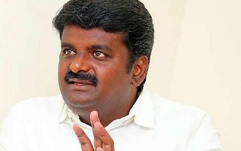 தமிழக அரசைக் கண்டித்து புதுக்கோட்டையில் ஆர்ப்பாட்டம்: அதிமுக முன்னாள் அமைச்சர் உட்பட 1,110 பேர் மீது வழக்கு