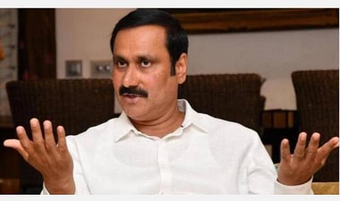 தமிழ்நாடு பள்ளி பாடநூல்களை அச்சிடும் ஒப்பந்தம் தமிழக அச்சகங்களுக்கே வழங்கப்பட வேண்டும்: அன்புமணி ராமதாஸ்