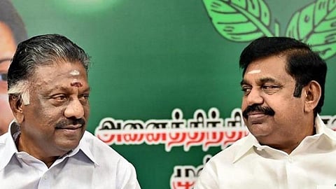 அம்மா வளாகம் பெயர் மாற்றத்தை உடனடியாக கைவிடுக: தமிழக அரசுக்கு அதிமுக வலியுறுத்தல்