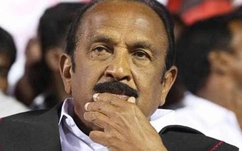 பிறமாநிலங்களில் பாடநூல்களை அச்சிடுவதால் தமிழ்நாட்டு அச்சகங்கள் பாதிப்பு: அரசுக்கு வைகோ கண்டனம்