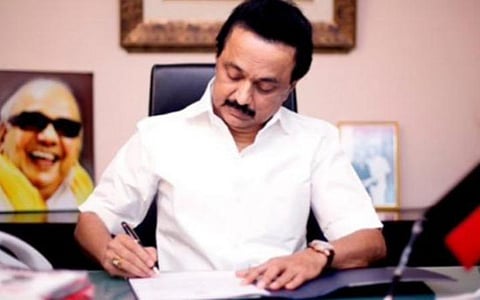 நகர்ப்புற வாழ்விட மேம்பாட்டு வாரிய குடியிருப்புகளுக்கான பயனாளிகள் பங்களிப்பு குறைப்பு: சுலப தவணையில் கட்டும் வசதியையும் உருவாக்கி முதல்வர் ஸ்டாலின் உத்தரவு