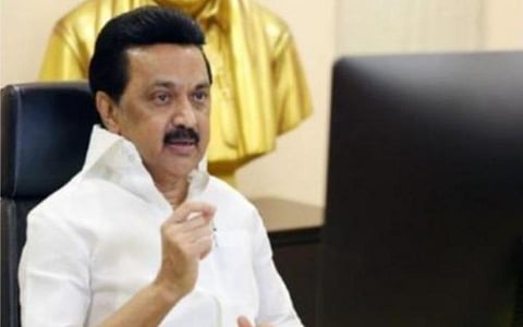 கரோனா புதிய கட்டுப்பாடுகள் இல்லை: முகக்கவசம் அணியவும், கூட்டத்தை தவிர்க்கவும் முதல்வர் அறிவுறுத்தல்