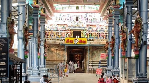 2 தவணை தடுப்பூசி செலுத்தியவர்கள் மட்டுமே திருநள்ளாறு தர்பாரண்யேஸ்வரர் கோயிலில் அனுமதி
