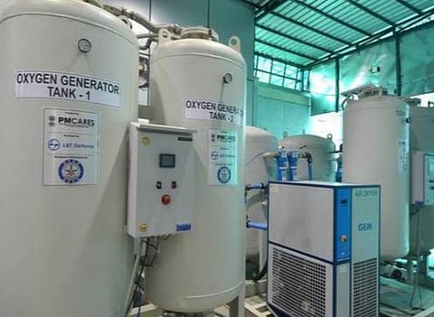 ஆக்சிஜன் ஆலைகளை போர்க்கால அடிப்படையில் அமைக்க மாநிலங்களுக்கு மத்திய அரசு அறிவுறுத்தல்
