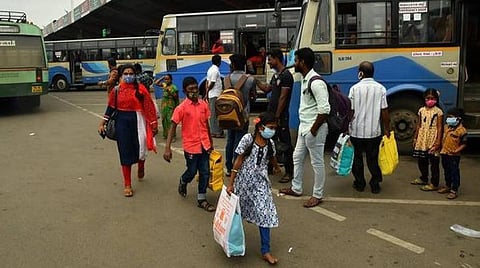 பொங்கல் சிறப்பு பேருந்து நாளை முதல் இயக்கம்: தமிழகம் முழுவதும் போக்குவரத்து கழகங்கள் ஏற்பாடு