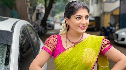 நான் அஜித் சாரின் செல்லப்பொண்ணு; நயன்தாராவின் பெஸ்ட் ப்ரண்ட்: நடிகை பாப்ரி கோஷ் கலகல பேட்டி