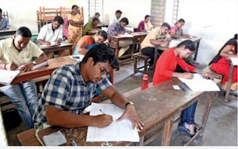 பொதுத்துறை பணியிடங்கள் குருப் - 4, 2 தேர்வுகளுடன் சேர்ப்பு: தமிழ்நாடு அரசுப் பணியாளர் தேர்வாணையம் திட்டம்