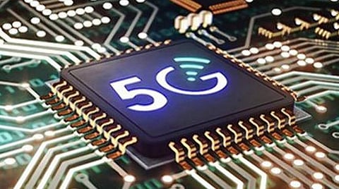 உயர் அலைவரிசையைக் கொண்டிருப்பதால் கட்டிடங்களுக்குள் 5-ஜி சேவை வழங்குவது சவாலானது: விரைவில் தீர்வு காண்பதாக டிராய் உறுதி