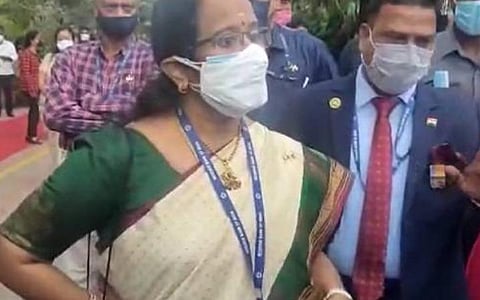குடியரசு தின விழாவின்போது தமிழ்த் தாய் வாழ்த்துக்கு எழுந்து நிற்காத இந்திய ரிசர்வ் வங்கி அதிகாரிகள்: உரிய நடவடிக்கை எடுக்கப்படும் என்று காவல் துறை அறிவிப்பு